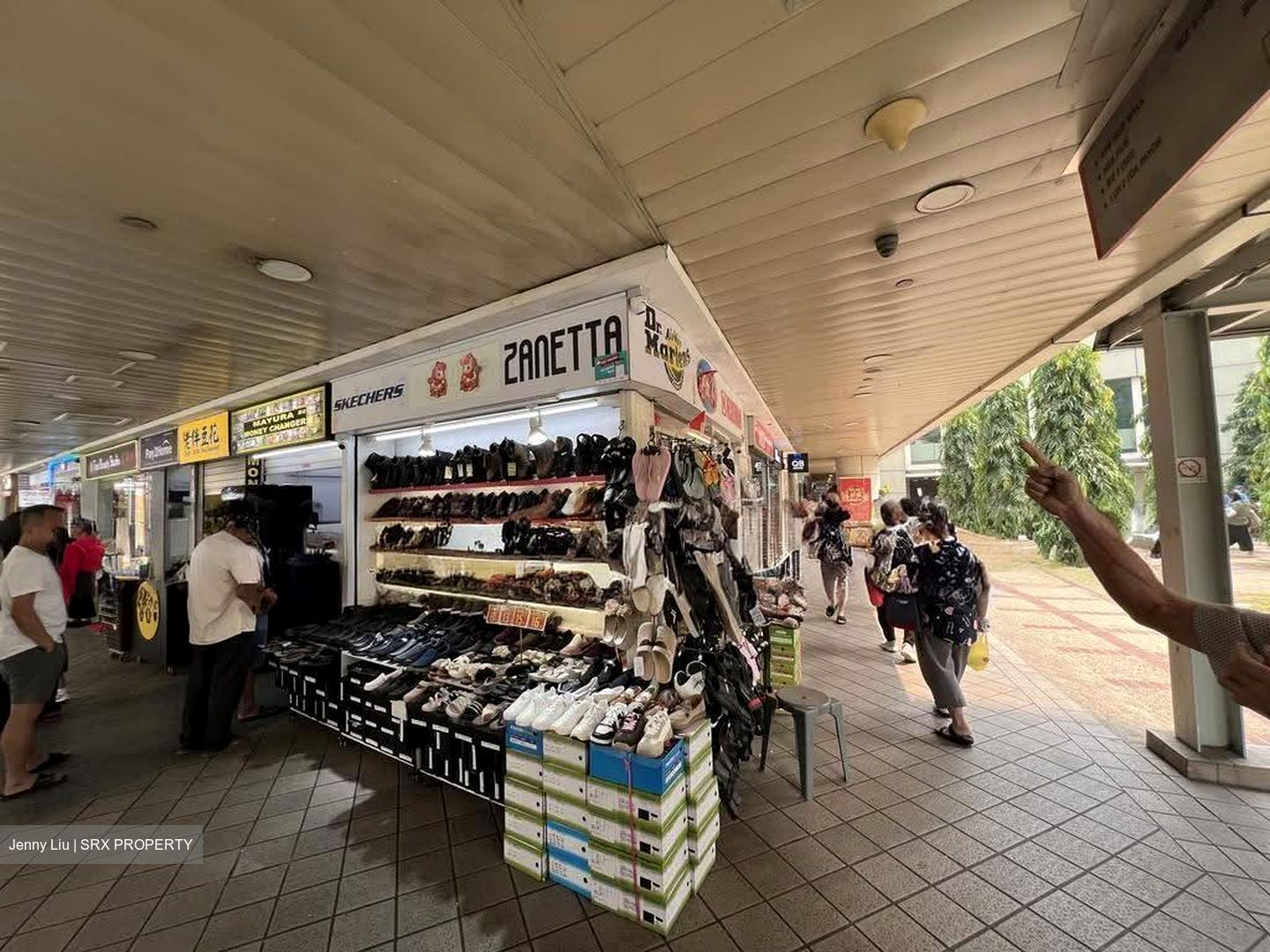 Hdb Hub (D12), Shop House #633726401